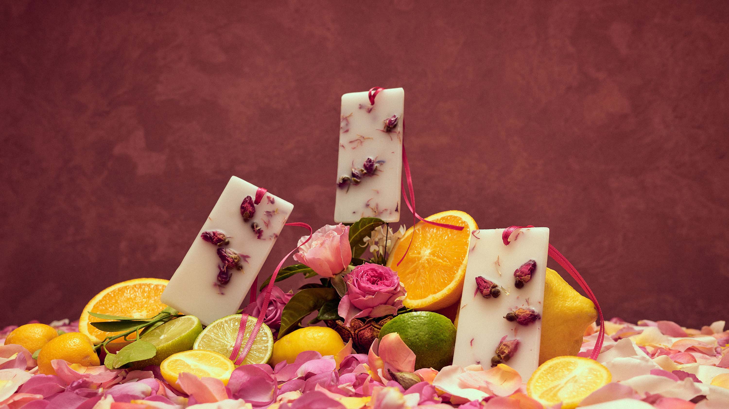 Rosa Novella: Scented Wax Tablets - Santa Maria Novella UK