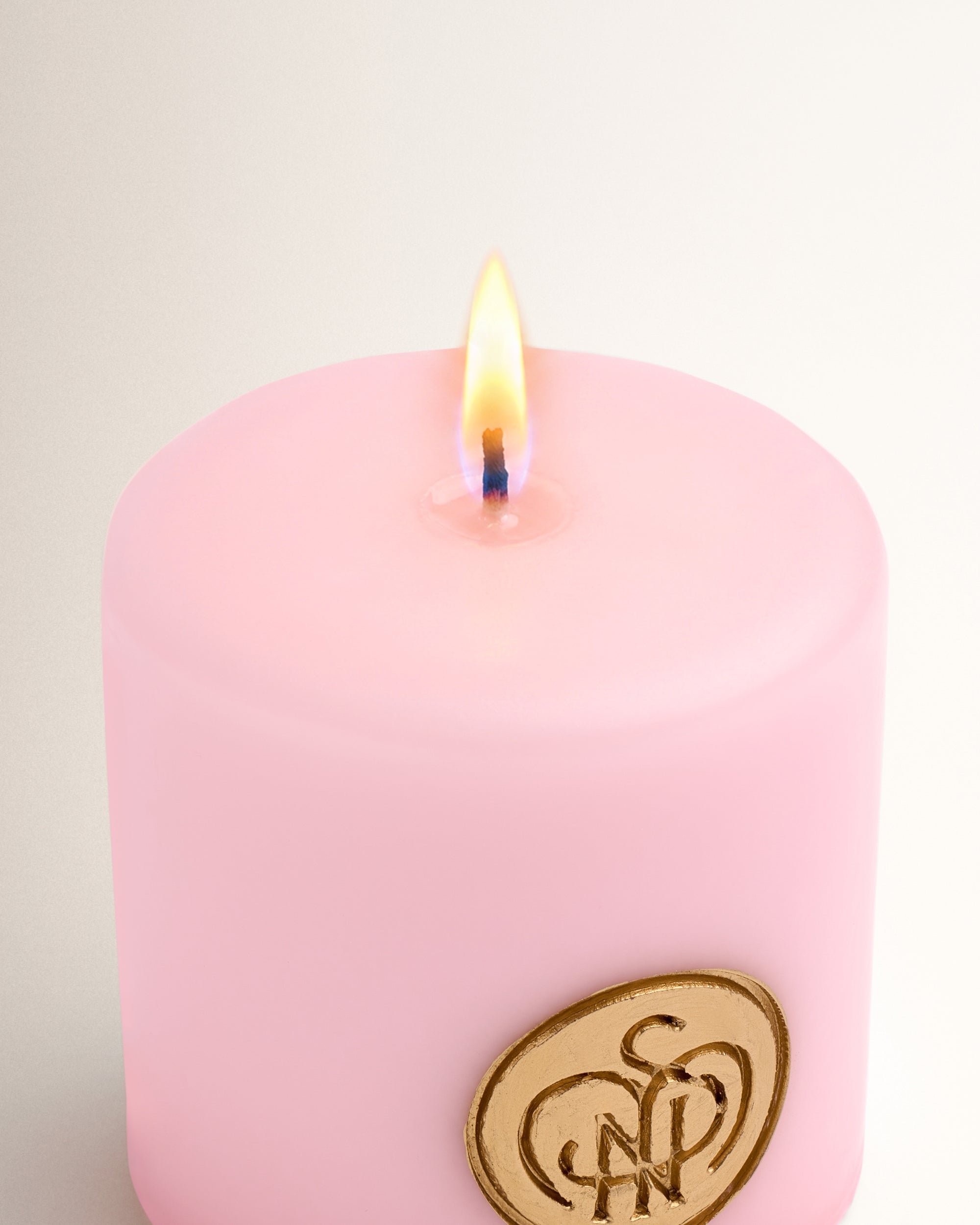 Rosa Scented Candle